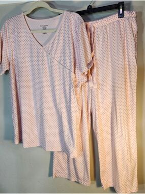 Cuddledown Cotton Soft Pink Short-Sleeve Pajama Set Cropped Pants